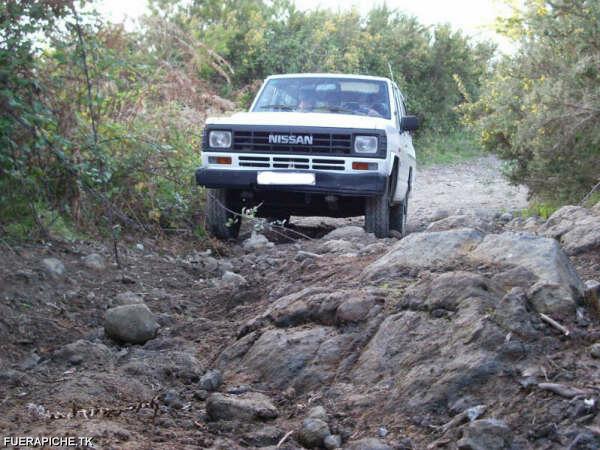 Nissan sd33 4x4